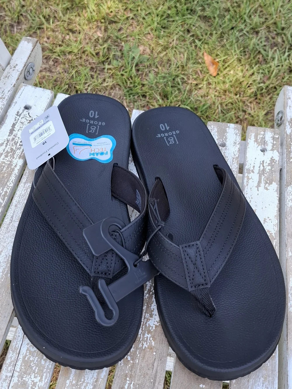 George Black Men's Flip-Flop Sandals